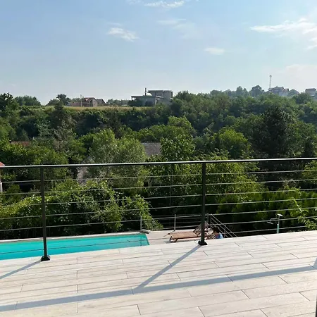 Holiday Home Sremska Kamenica